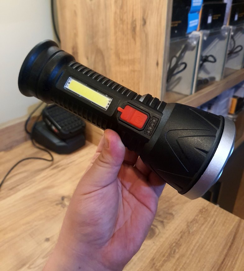 Polis Feneri | Şarjlı COB LED | Su Geçirmez Uzun Menzil - Görsel 3