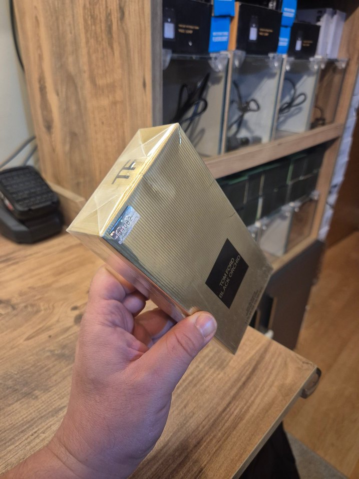 Tom Ford Black Orchid | Erkek Parfümü 100ml - Görsel 4