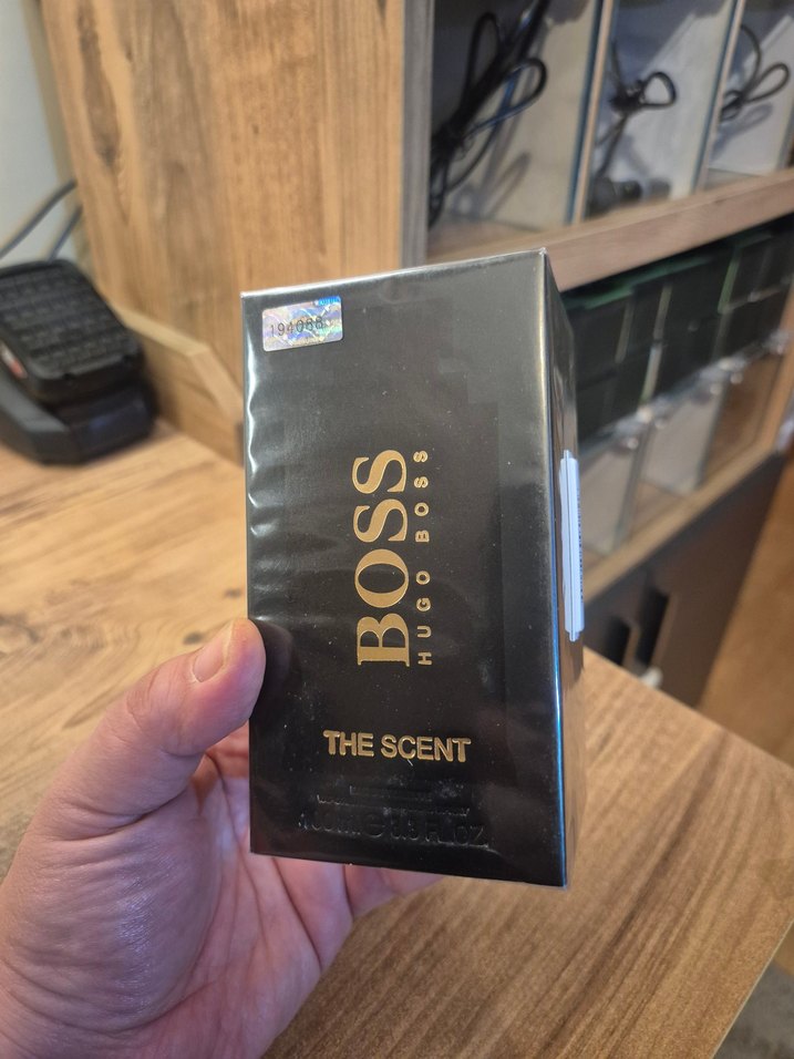 Hugo Boss The Scent | Erkek Parfümü - Görsel 4