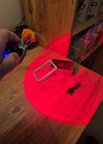 Çok Amaçlı Kamp Deprem Feneri | Şarjlı Çakmak Düdük Halat Kesme - Görsel 8