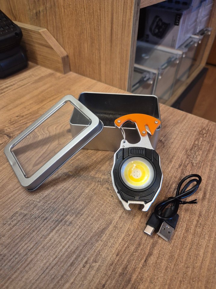 Çok Amaçlı Kamp Deprem Feneri | Şarjlı Çakmak Düdük Halat Kesme - Görsel 2