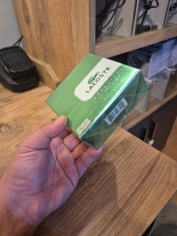Lacoste Essential | Erkek Parfümü 125 ml - Görsel 3