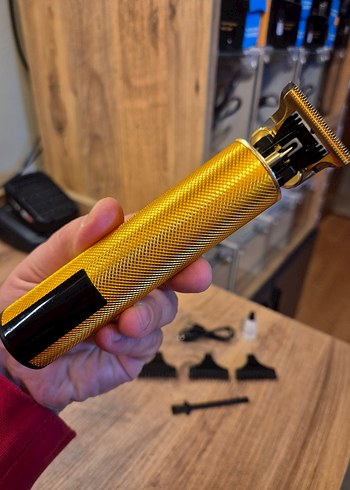 Tıraş Makinesi | Şarjlı Saç Sakal Vücut | Paslanmaz Çelik Gövde - Görsel 4