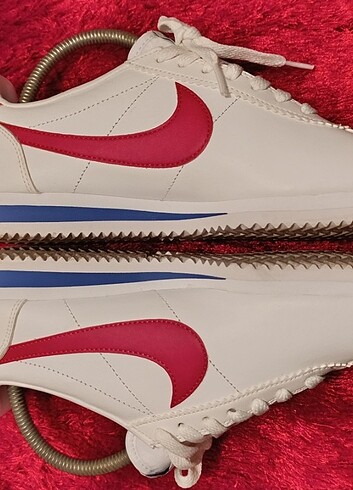 37,5 Beden Cortez White Varsity Red-nike