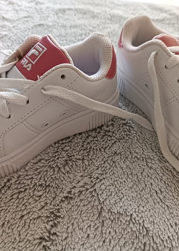 Fila Fila çocuk ayakkabısı 27 numara | Hiç giyilmedi