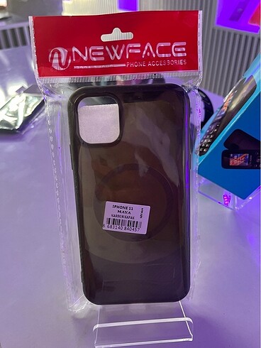 Iphone 11 siyah kılıf