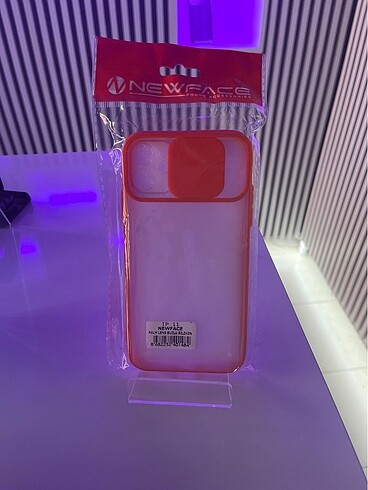 Iphone 11 NewFace Palm Lens Buzlu Silikon Kılıfı