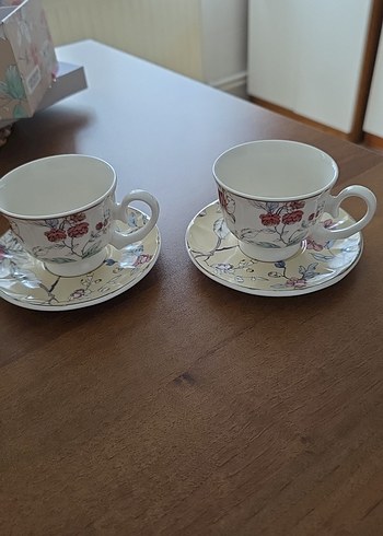 Beden Çiçek Desenli 2'li Porselen Kahve Fincanı Seti