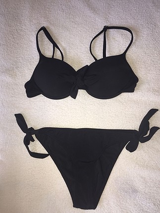Mayo-Bikini 1 sene önce alındı 2 kere giyilmiştir