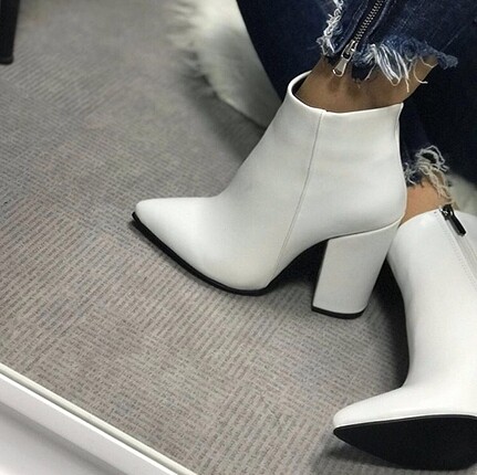 İloveshoes marka Deri topuklu bot