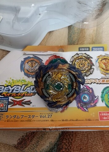 Beyblade Burst 1 adet mirage fafnir