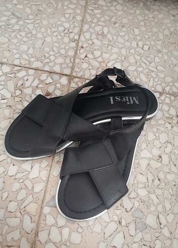 Zara Sandalet