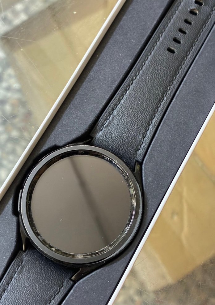 Samsung Galaxy Watch 6 Classic 47mm - Görsel 4