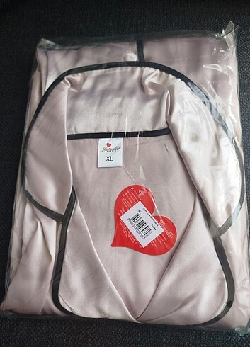 Kadın Saten Pijama Takımı - Görsel 3