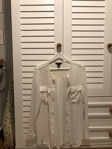 H&M beyaz gömlek