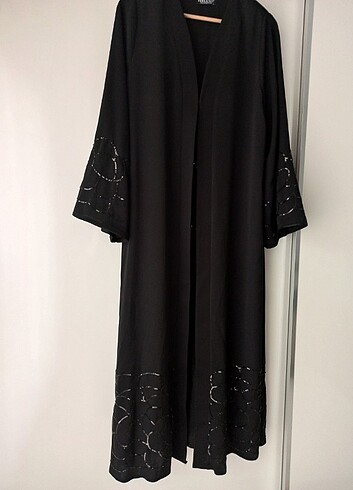 Abaya ferace