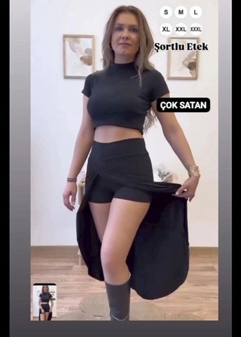 Siyah Mini Sortlu Etek