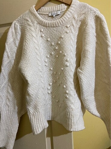 Kırık beyaz kazak - Görsel 2