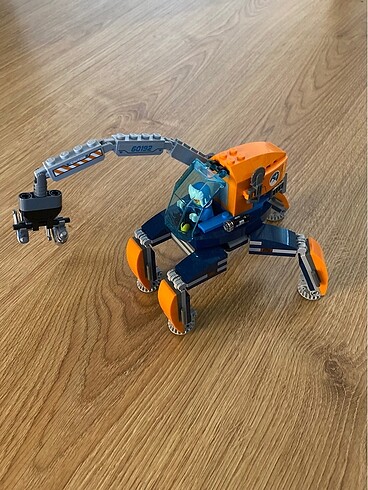 Diğer Lego 60192 kar araci