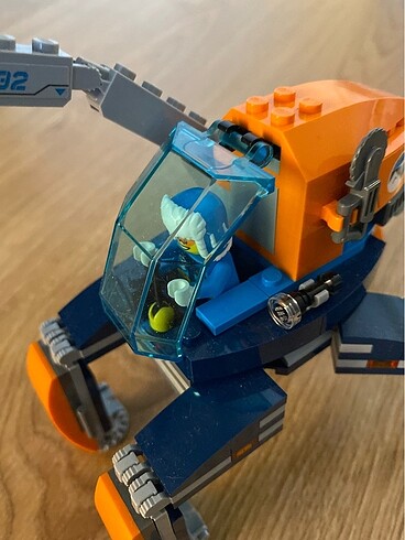  Beden Lego 60192 kar araci