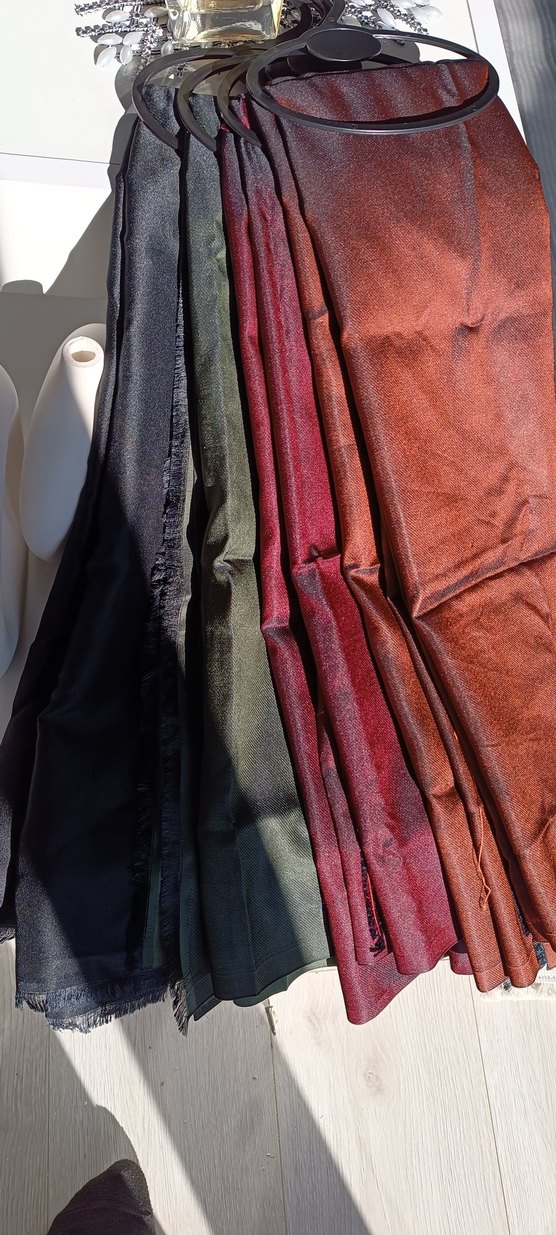 Drapeli Parlak Lacivert Kadın şal eşarp - Görsel 4