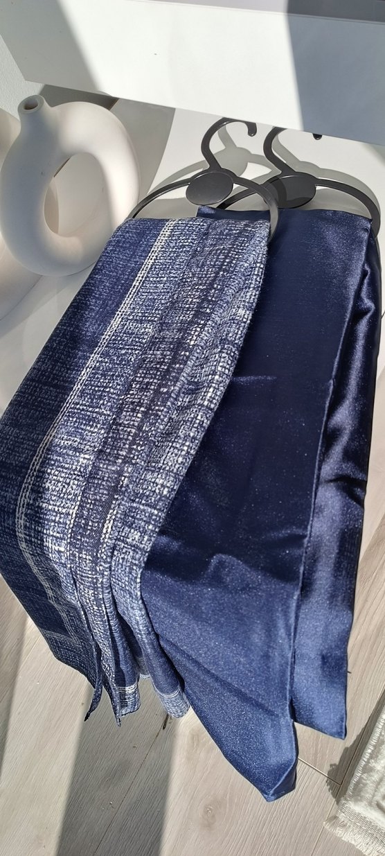 Kemerli Parlak Lacivert Kadın Şal - Görsel 2