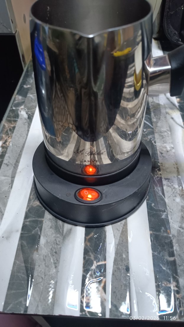 Siyah Elektrikli Kahve Köpürtücü - Görsel 5