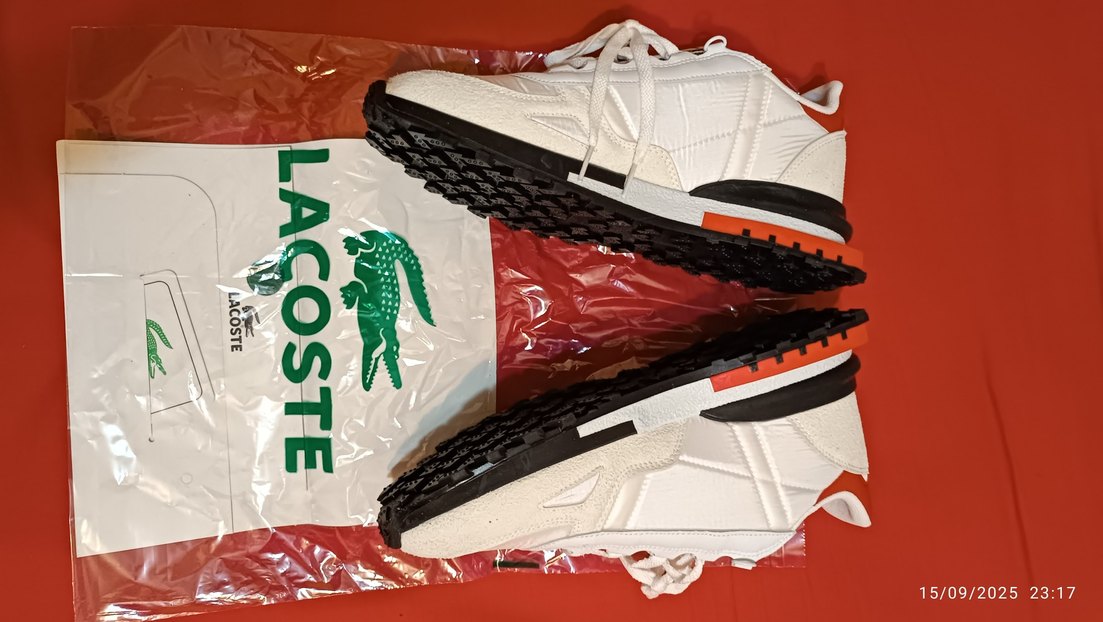 Lacoste Beyaz Bağcıklı Erkek Spor Ayakkabı 44/43 rahat oluyor - Görsel 5