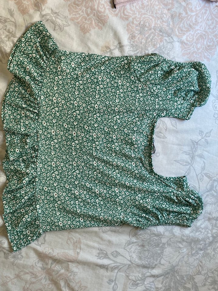 Yeşil V Yaka Fırfırlı Mini Bluz - Görsel 2