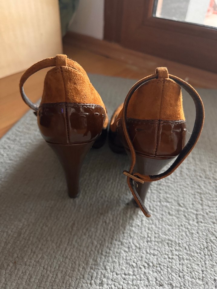 Kahverengi Süet Stiletto Kadın Ayakkabı - Görsel 4