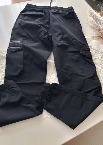 m Beden Kadın Siyah Rahat Kesim Fermuarlı Pantolon