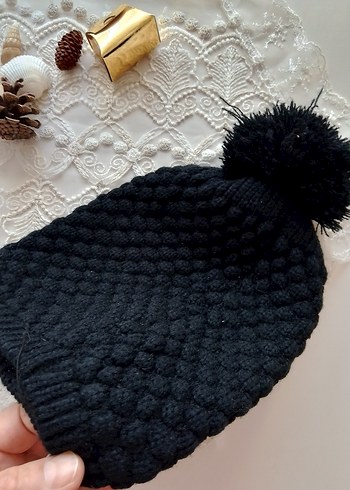 Pul İşlemeli Siyah Kadın Bere - Görsel 2