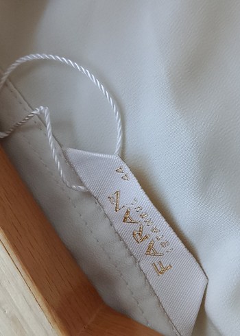 Beyaz Drapeli Uzun Kollu Kadın Gömlek - Görsel 6