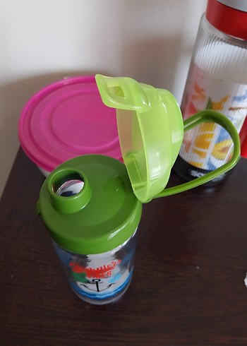 Çocuklar için renkli suluk şişesi - Görsel 2