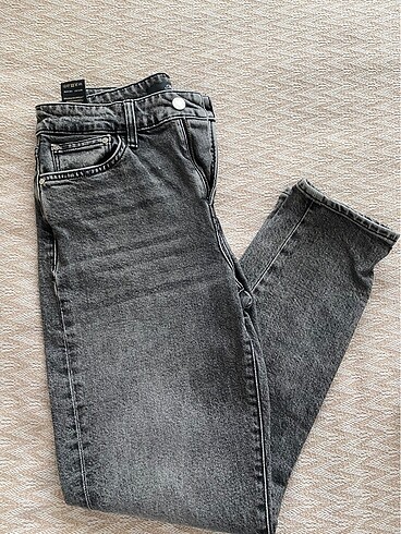 Mavi Mom Jean