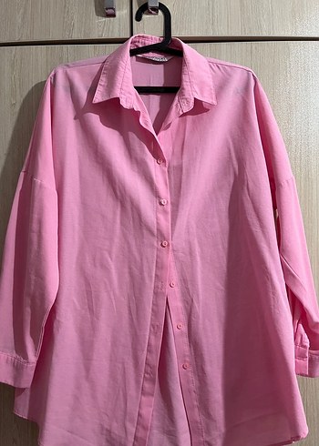 Pembe Düğmeli Kadın Gömlek