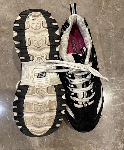 38,5 Beden siyah Renk Skechers orjinal ayakkabı
