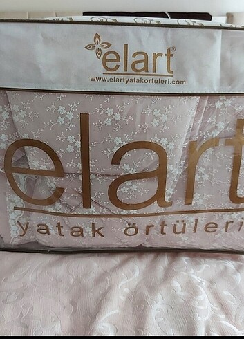 Diğer Yatak örtüsü çift kişilik 