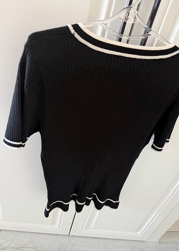 V Yaka Siyah Triko Kısa Kollu Kadın Kazak - Görsel 3