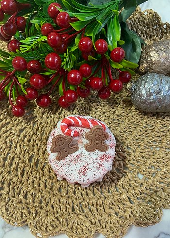 Yılbaşı Pastası Kırmızı Kokulu Mum - Görsel 3