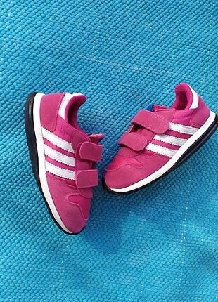 Adidas Spor Ayakkabı