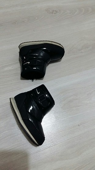 Nike bot