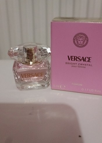 Versace Bright Crystal Kadın Parfümü 5 ml