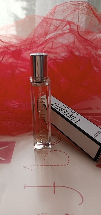 GIVENCHY Givenchy L'ınterdit edp