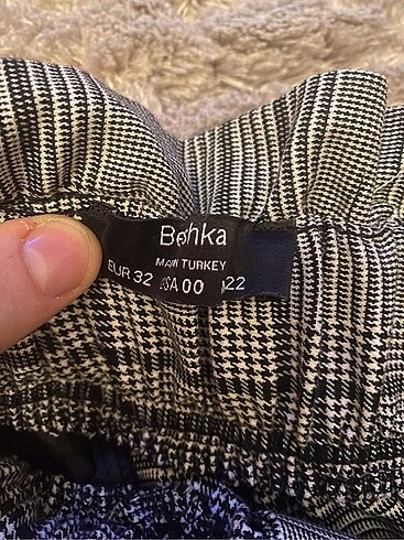 32 Beden Bershka Ekoseli Pantolon