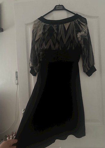 Boncuk Detaylı Desenli Siyah Midi Elbise - Görsel 6