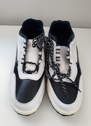 44 Beden beyaz Renk Erkek Ayakkabısı 