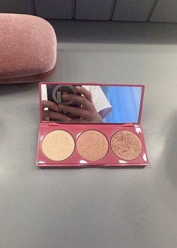 Bej Tonlarda Göz Farı Paleti - Görsel 4