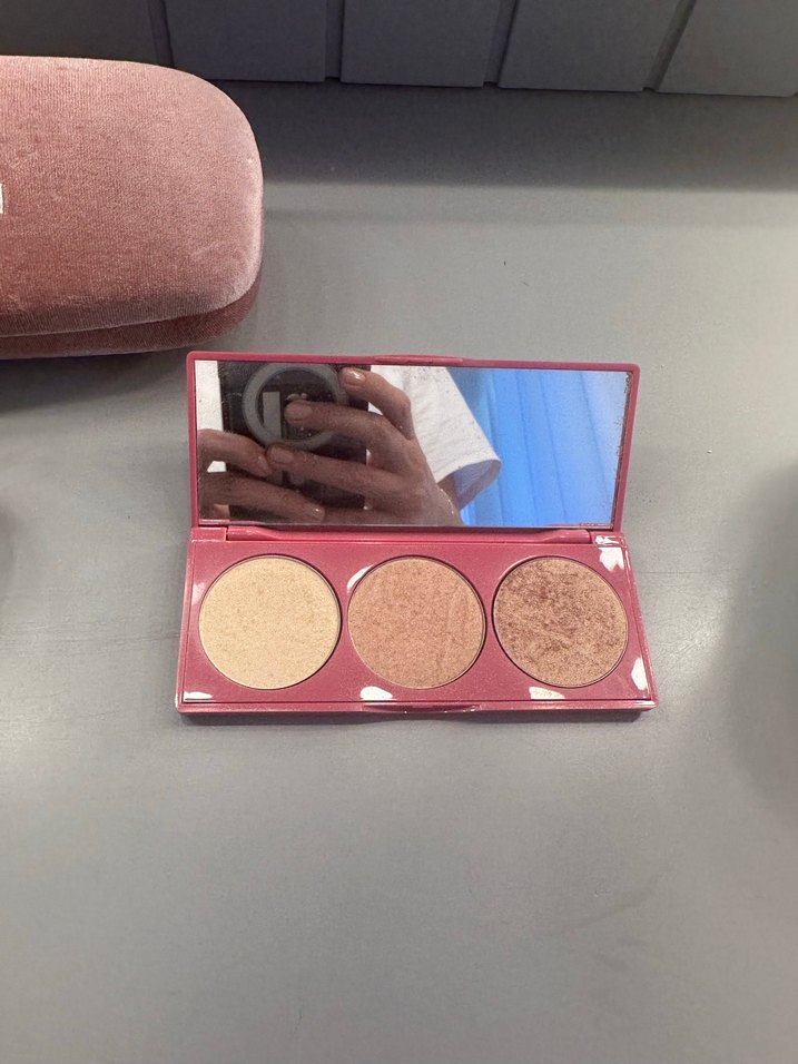 Bej Tonlarda Göz Farı Paleti - Görsel 4