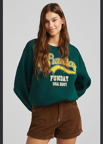 Bershka Yesil Sweatshirt S M Beden